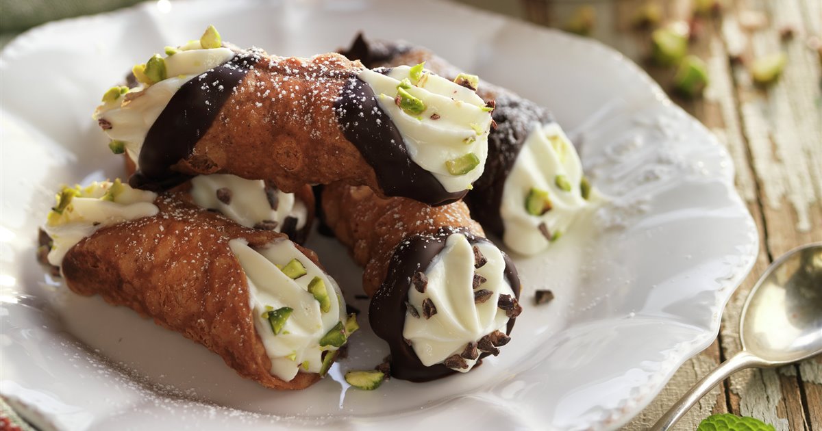 Cannoli siciliani cu crema de ricotta, o reteta delicioasa - Glasul ...